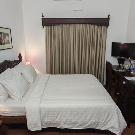 Mai House Heritage Hotel Fort Kochi Exteriör bild