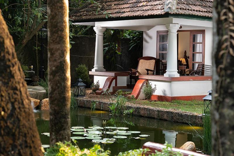 Mai House Heritage Hotel Fort Kochi Exteriör bild