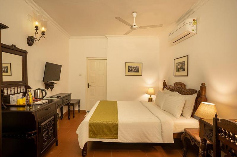 Mai House Heritage Hotel Fort Kochi Exteriör bild